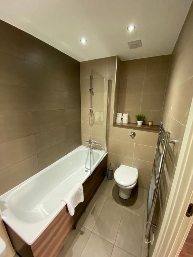 3 Bed Central Apartment *Free Parking On Site* 曼彻斯特 外观 照片